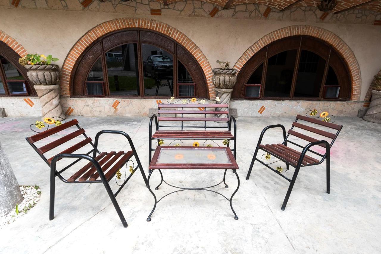 Hotel Hacienda Tonalmain, Central Nueva Tonala  Exterior photo